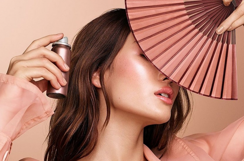 6 бьюти-советов, которые помогут сохранить стойкость макияжа на целый день