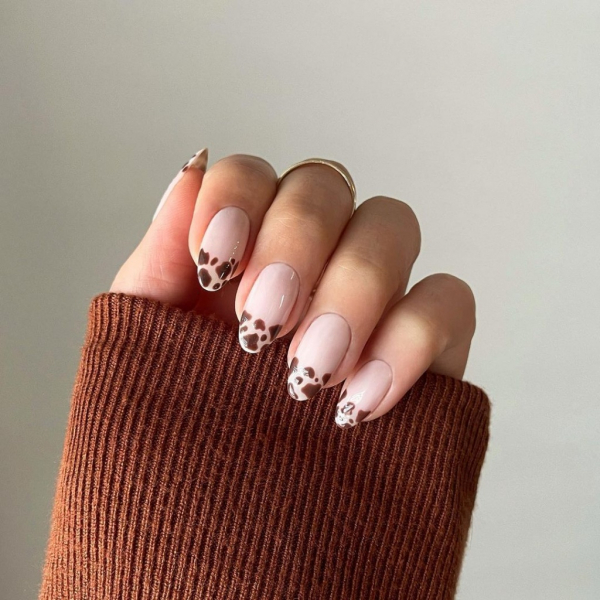 Универсальный цвет лака для ногтей, который будет в тренде весной-летом 2021