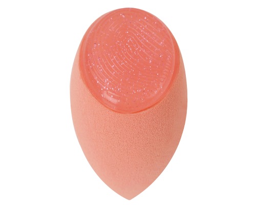 Хороший тон: средства, которые помогут сделать цвет лица ровным и сияющим