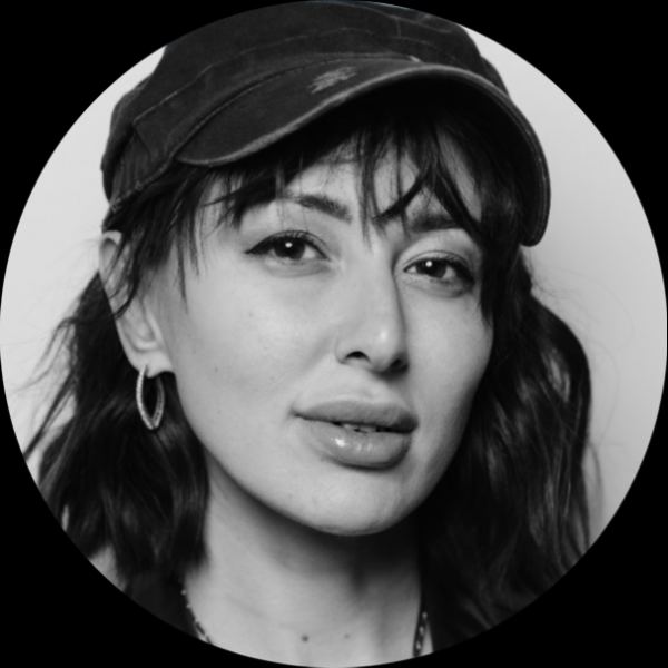 Чем отличается профессиональная косметика от обычной