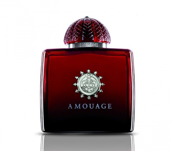 Королева цветов: 5 ароматов с розой