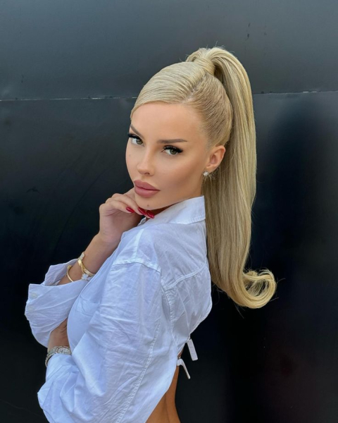 Идеи причесок на Новый год: просто и стильно